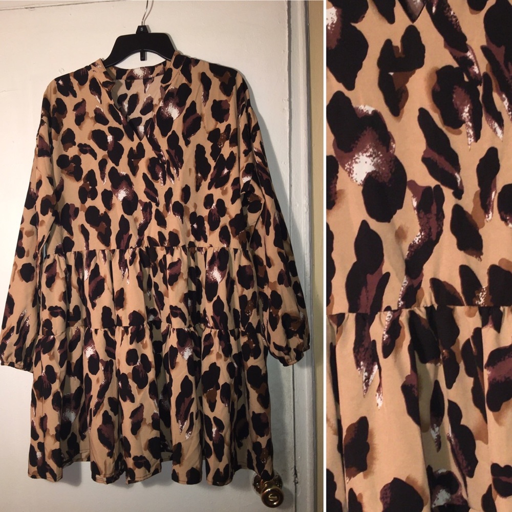 Notched Leopard Print Smock Dress